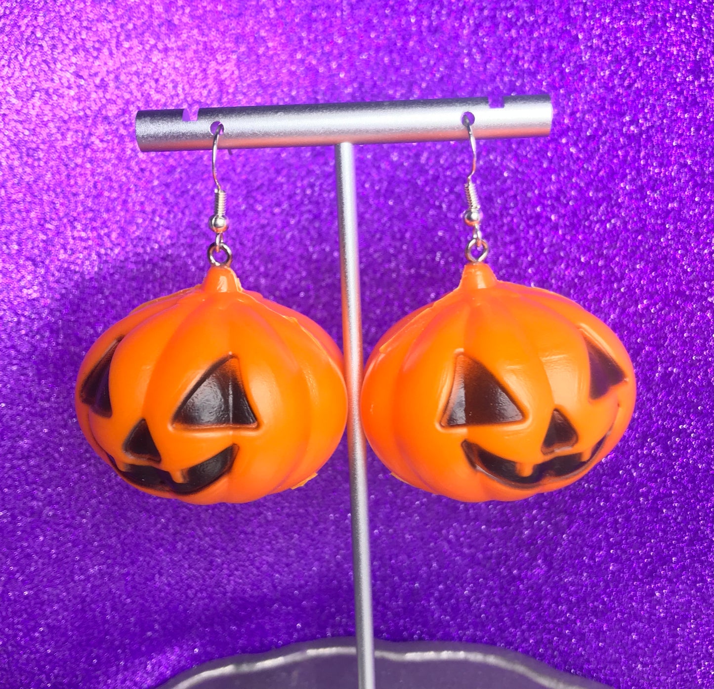 jack-o'-lantern and skull earrings