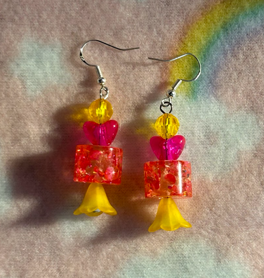 funky pink/yellow cylinder heart earrings